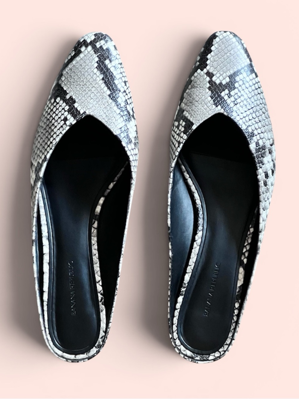 EC Snake Print Leather Flat Slide Mules Size 11 Black White Banana Republic GC